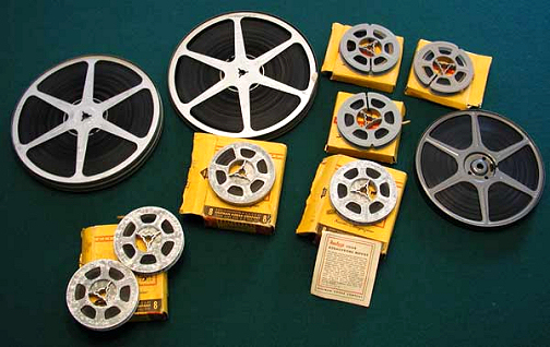 Retro~8mmFilm.jpg (194872 bytes)